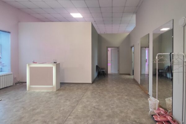 Сдается помещение 139.6 м. Аренда помещений Ликерка Лофт Тула