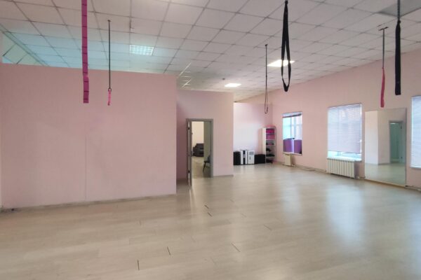 Сдается помещение 139.6 м. Аренда помещений Ликерка Лофт Тула